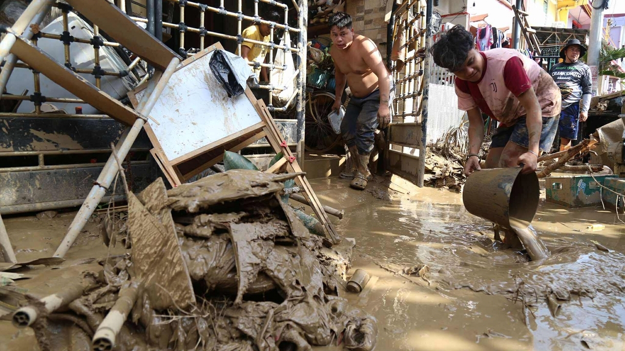 Typhoon Kalmaegi leaves 114 dead, 127 missing in Philippines, many in province recovering from quake