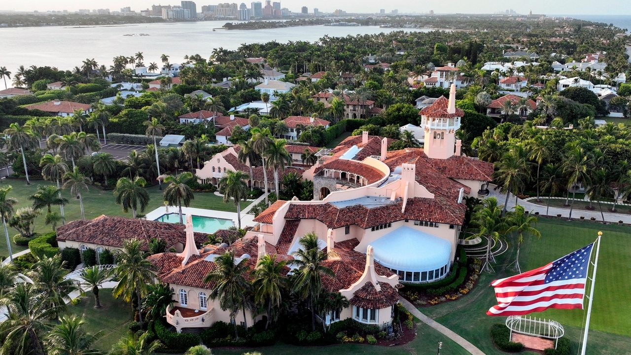 Mar-a-Lago worker charged in Trump's classified documents case to make first court appearance - Vimarsana News