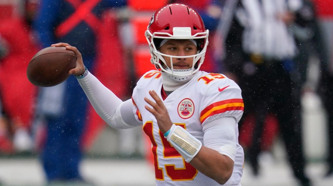 The 9 Teams That Passed on Patrick Mahomes in the 2017 NFL Draft