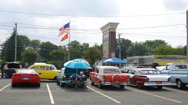 Vintage car owners display their wheels at Deer Park Plaza in...