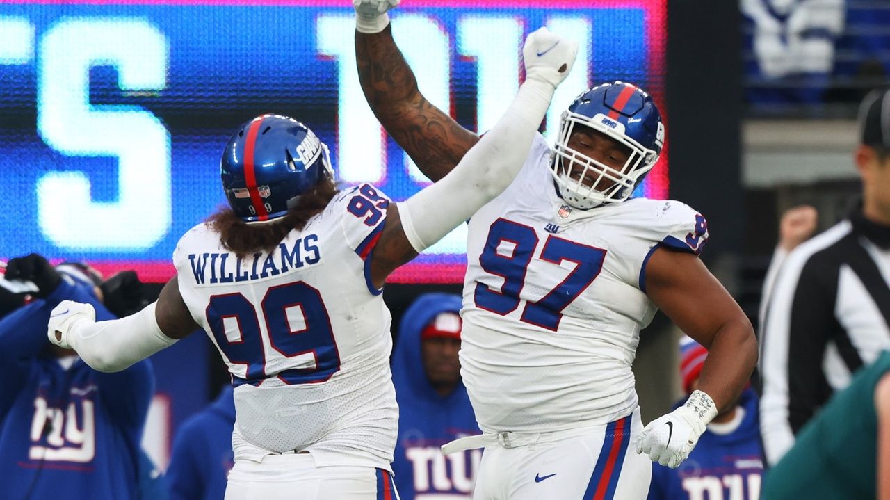 Touchdown Wire ranks only one iDL ahead of Giants' Dexter Lawrence