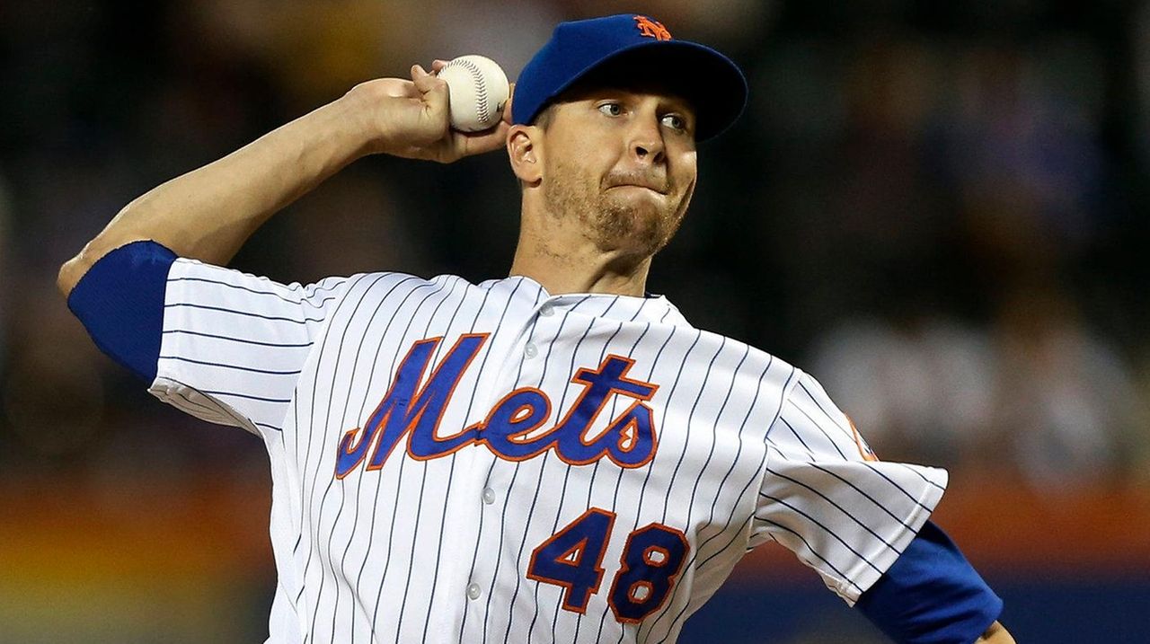 Jacob deGrom adds to Cy Young resume in win over Marlins, but Mets are