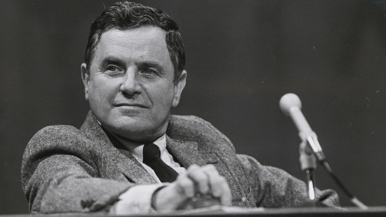 'Out of Left Field' review: Stan Isaacs' memoir is a home run - Vimarsana News