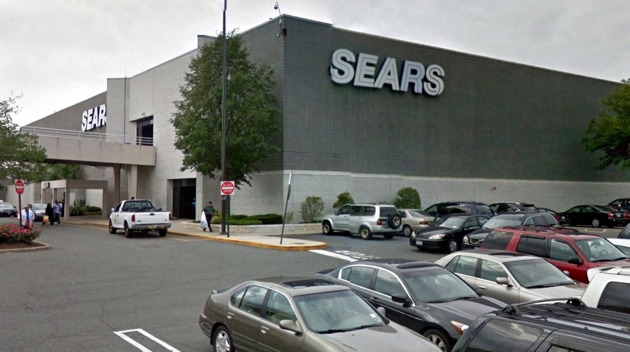 Another Sears to close, leaving chain with one store on Long Island