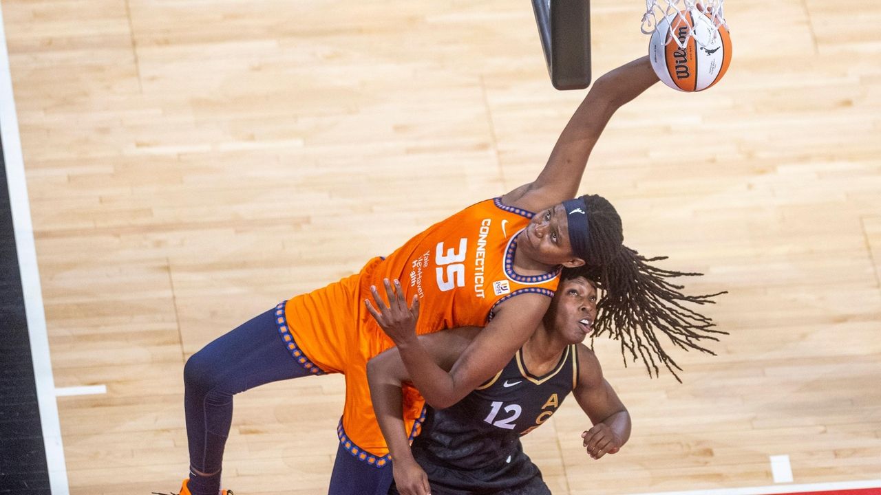 AP Liberty finalizing deal for 2021 MVP Jones Newsday