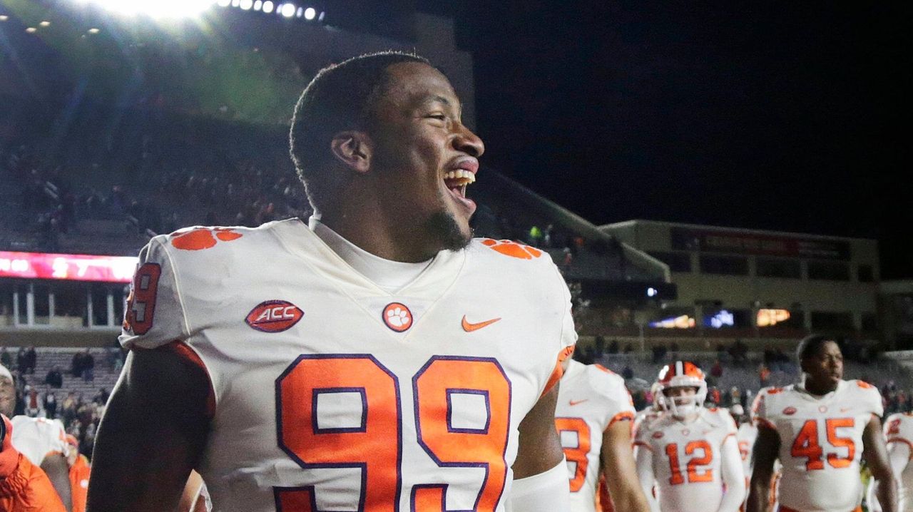 Clemson's Clelin Ferrell out to shoot down mispronunciations