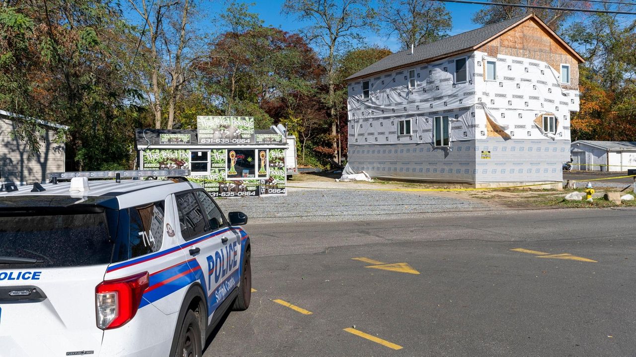 Umar Elquhir fatally shot on Poospatuck Reservation in Mastic Newsday