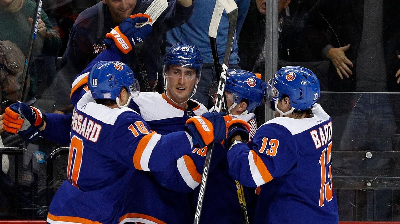 Brock Nelson Scoring Prowess Propels Islanders To Victory