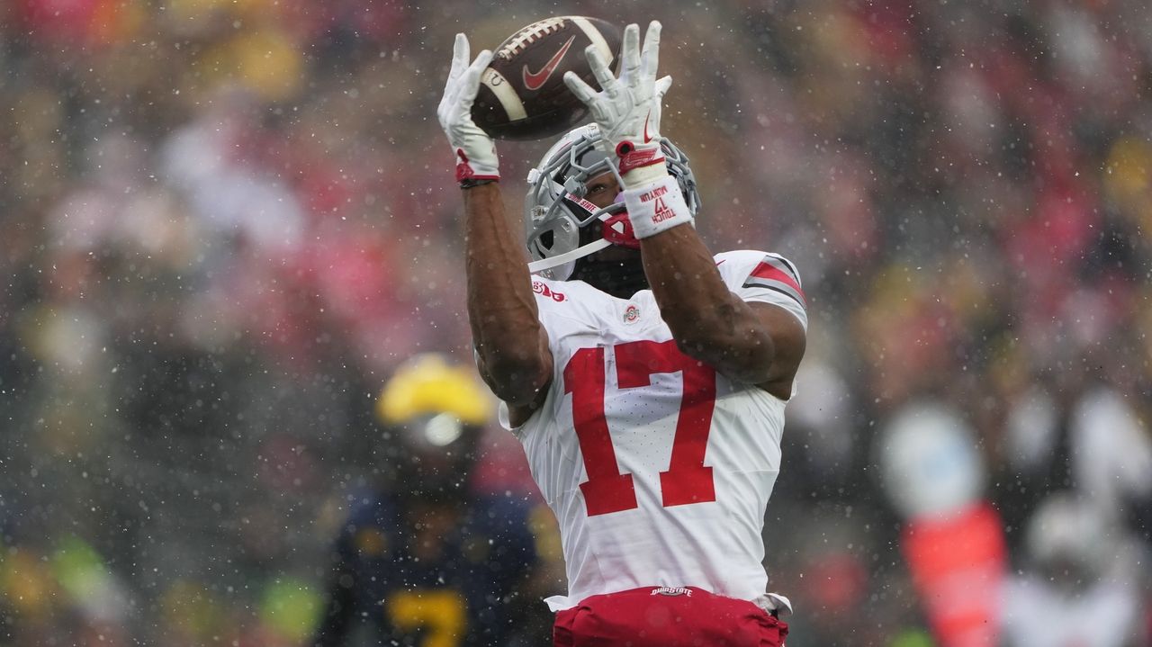 Star WRs Carnell Tate and Jeremiah Smith come through with big plays for No. 1 Ohio State