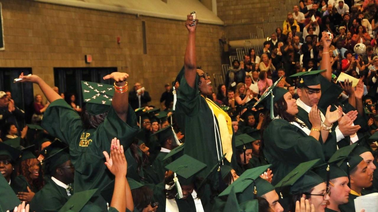 SUNY College At Old Westbury Commencement 2013 Newsday