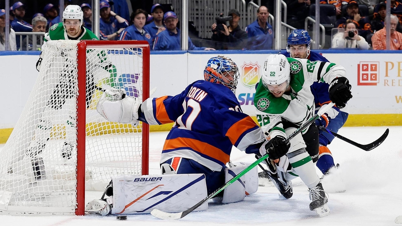 Andrew Gross: Islanders get revenge over Stars by beating them