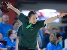 Seaford girls bowling places fifth at state Division II championships