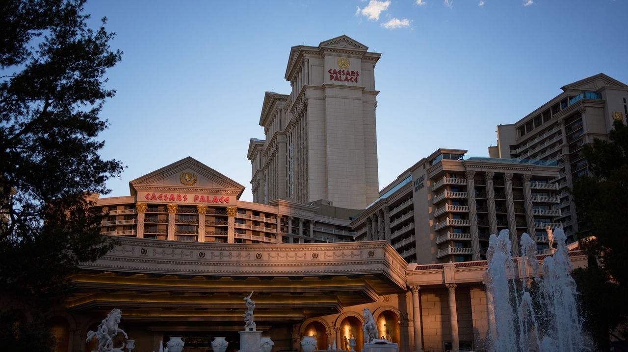 Caesars stockholders approve $6 billion merger with Fertitta - Newsday