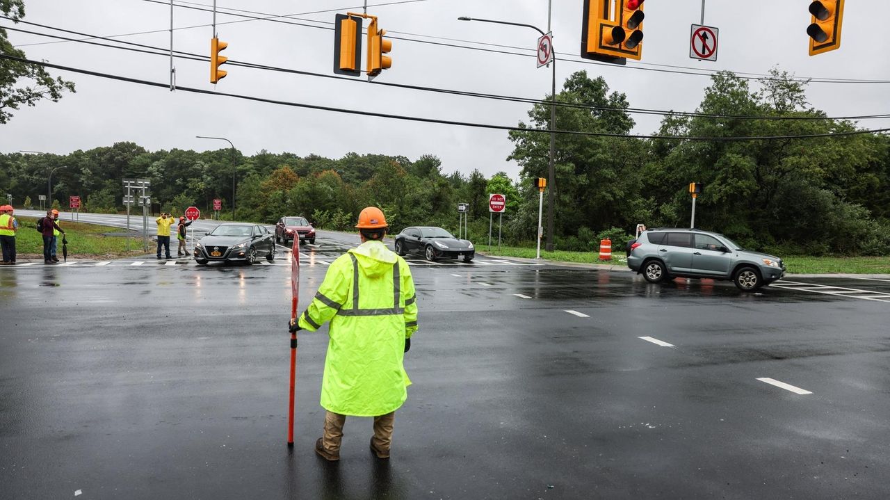 Long Island Expressway Exit 53 overhaul completed, adding exit ramps ...