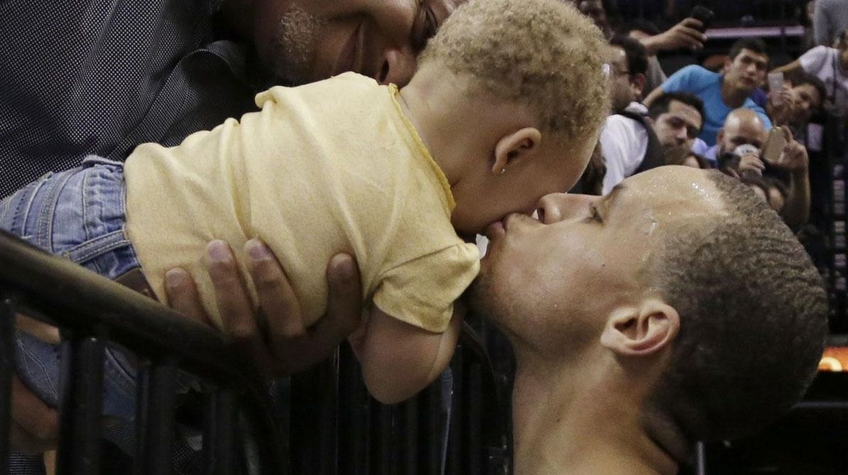 Stephen Curry S Babe Riley Steals The Show Newsday