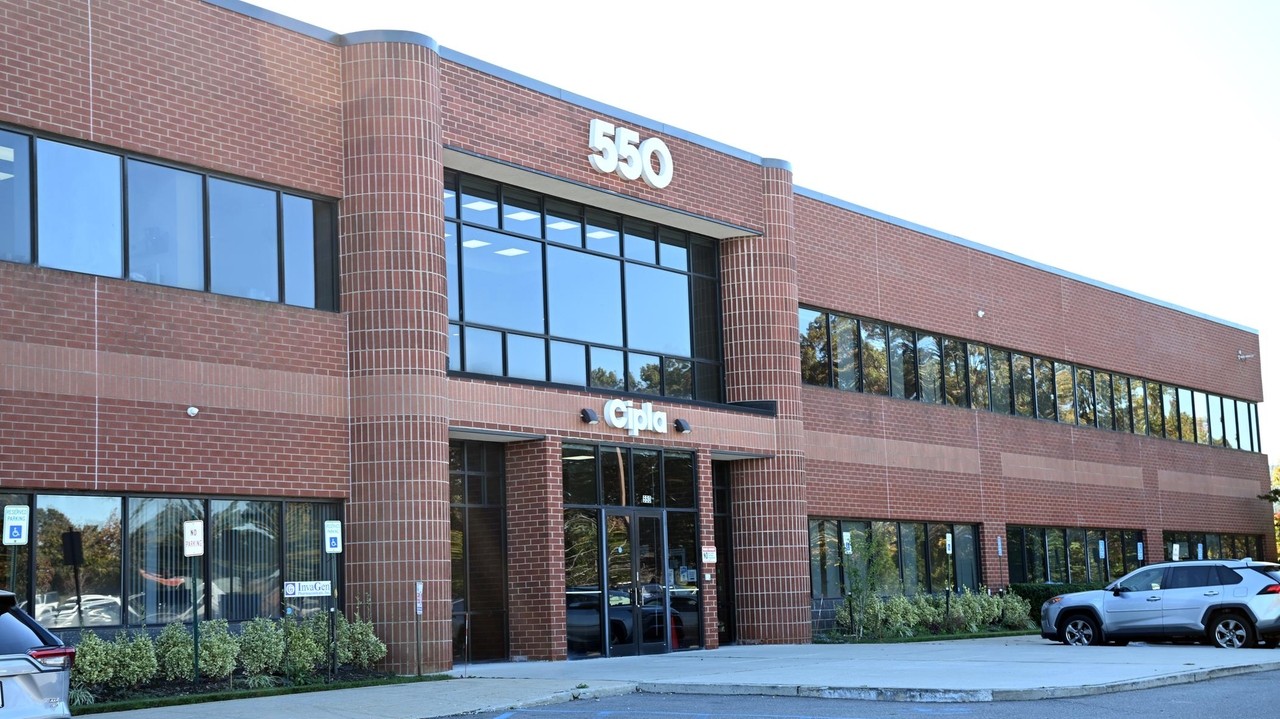 InvaGen Pharmaceuticals to cut 205 jobs at plants in Central Islip, Hauppauge