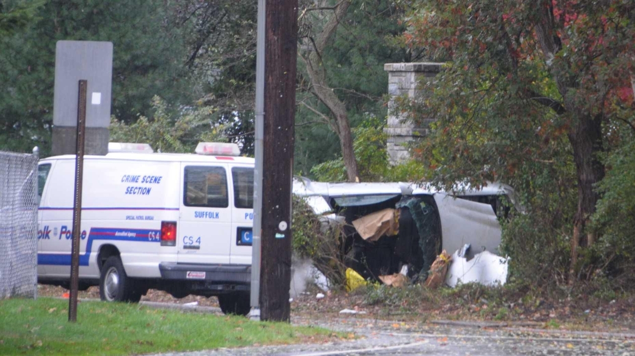 Man pleads guilty to manslaughter in fatal car crash that killed friend ...
