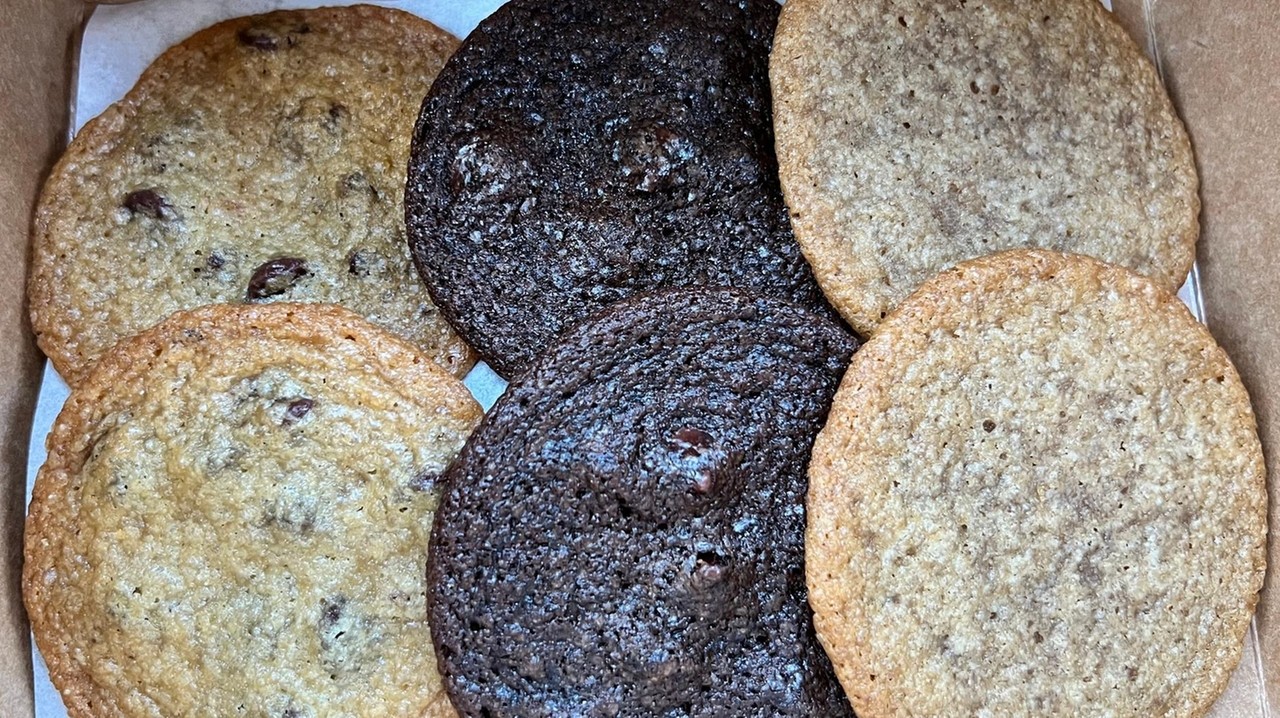 Thin Cookies opens in Hicksville