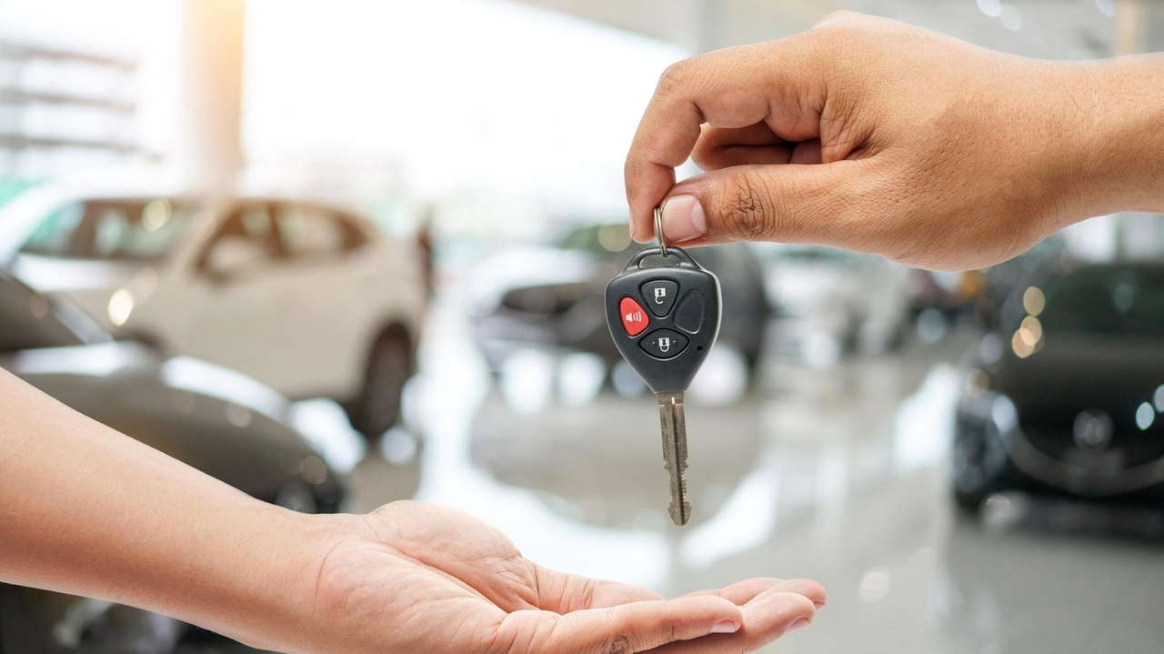3 in 10 trading in their car owe more on their auto loan than the ride ...