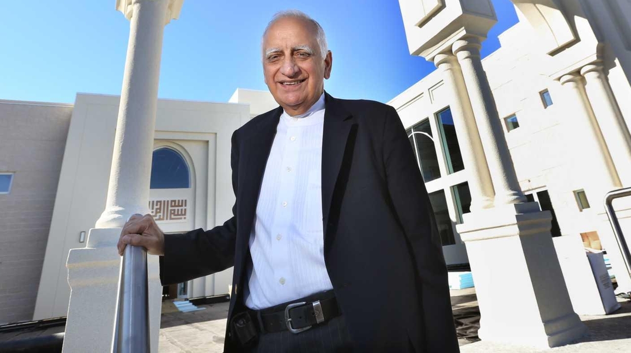 LI mosque creates interfaith institute to educate about Islam - Newsday