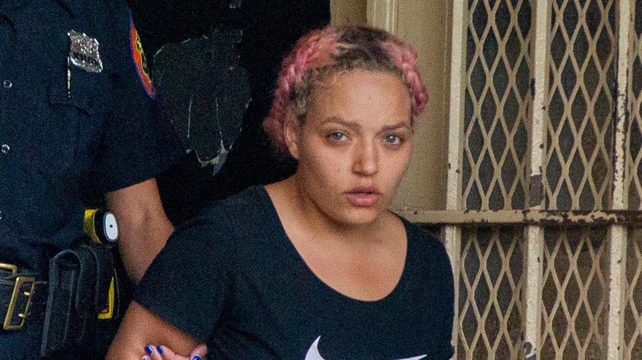 Copiague woman scammed 88-year-old woman out of $11G, cops say - Newsday