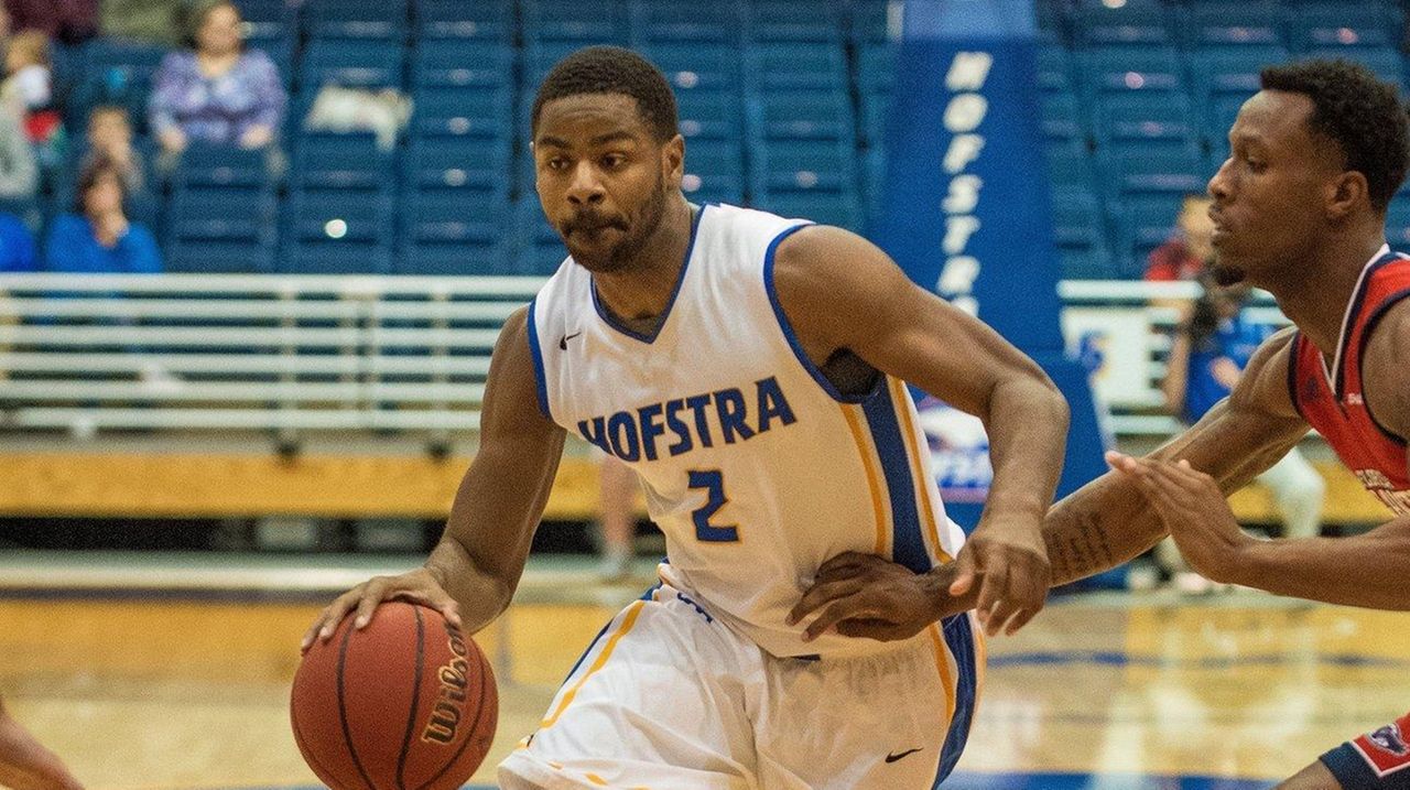 Hofstra’s Tanksley signs with Polish hoops team - Newsday