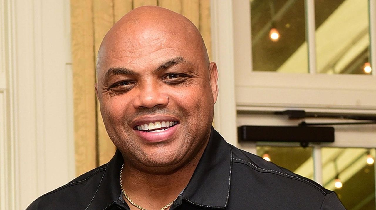 Charles Barkley weighs in on the NCAA, NBA and more at NCAA Tournament