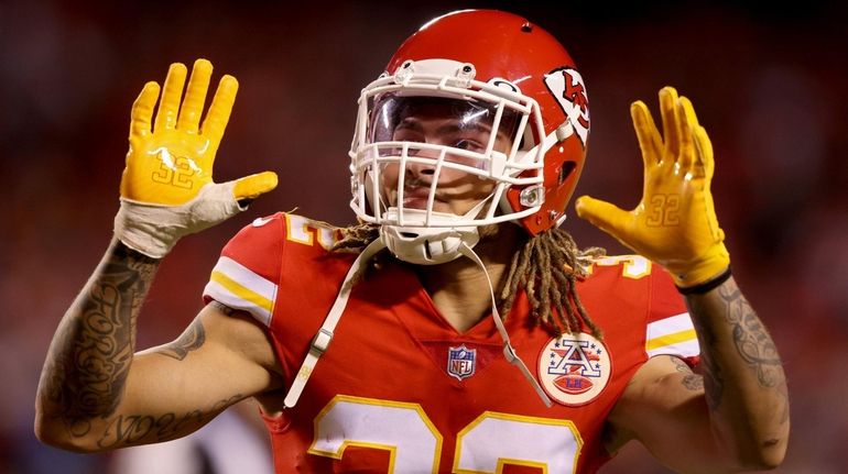 NFL Week 2 picks: Patrick Mahomes, KC beat Baltimore again; Patriots top  Jets, Browns lock of week - Newsday