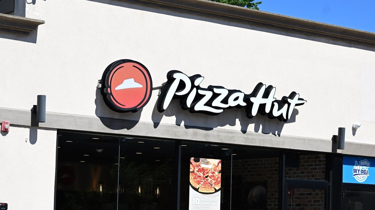Pizza Hut mit 36 ​​Standorten auf Long Island soll für 2,7 Milliarden ...
