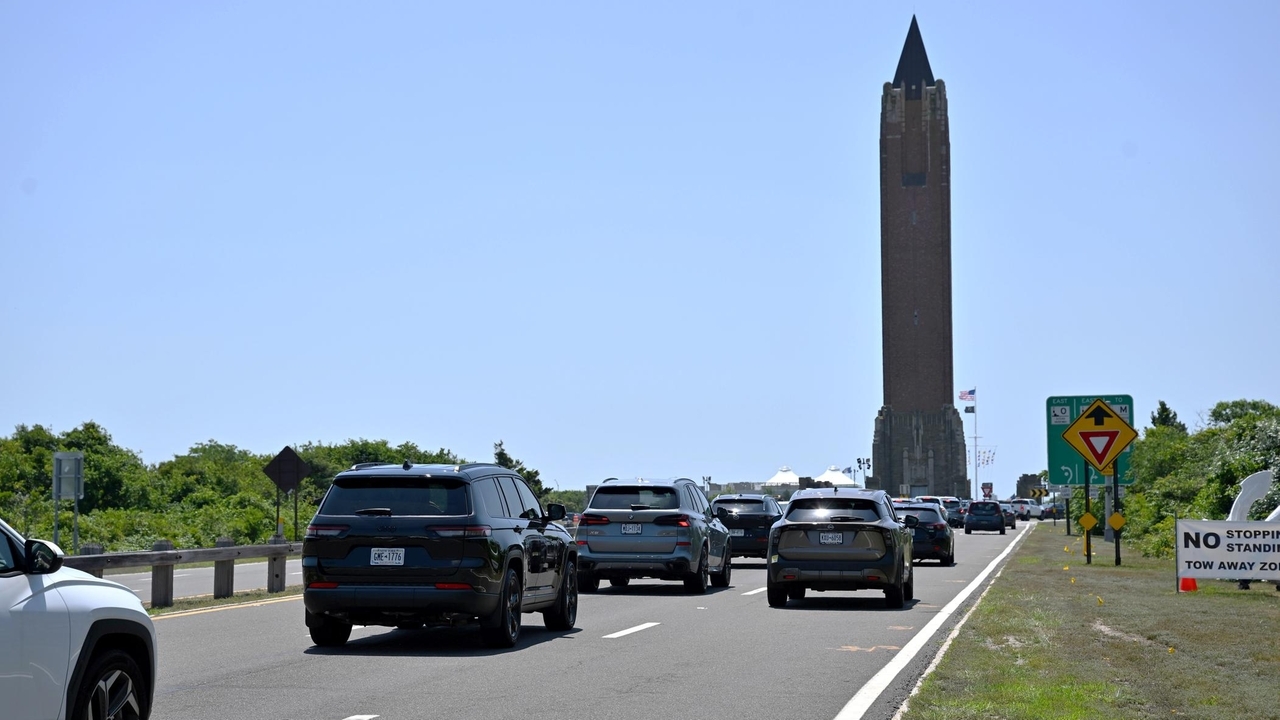 Beaches? Packed. Traffic? Heavy. Temps? Still rising.