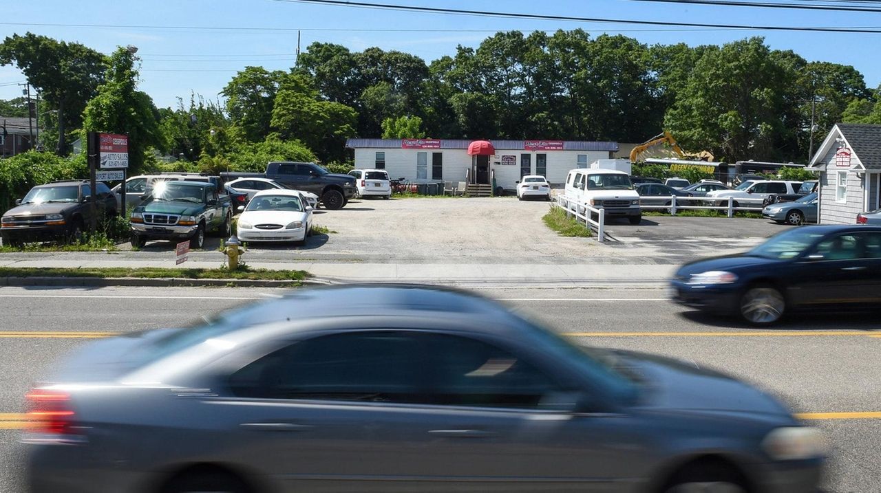 24-hour-gas-station-approved-in-bayport-newsday