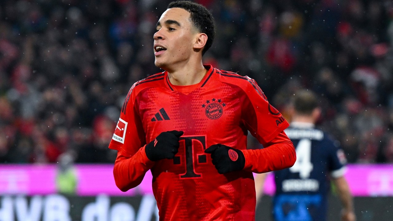 Musiala strikes twice to help Bayern end mini-skid without the injured ...