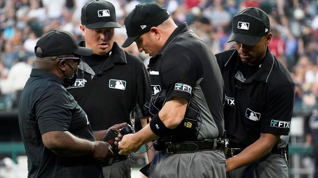 MLB Lands Deal With Zoom to Help Umpires During Reviews – NBC New York