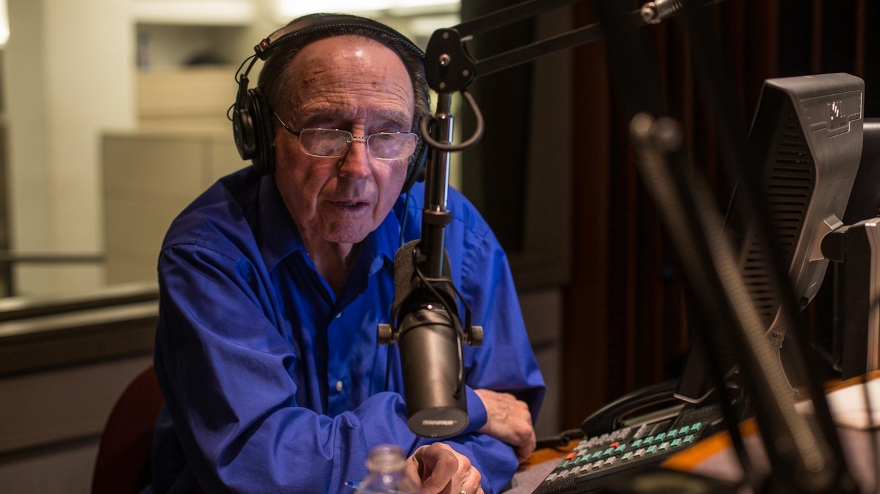 Bill Ayres, priest turned disc jockey who partnered with Harry Chapin to raise money for the hungry, dies at 85