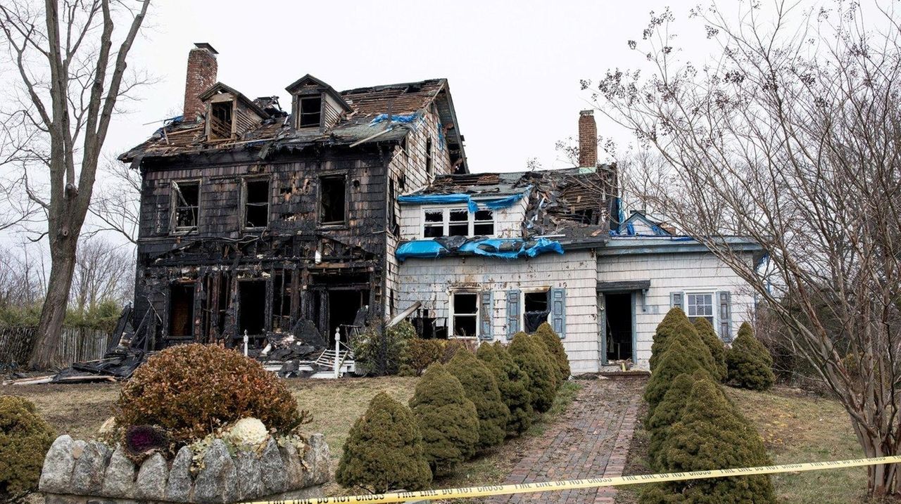 Residents asked about buying damaged, historic Baxter House Newsday