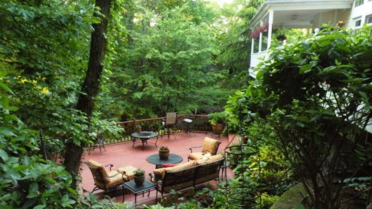 Centerport house is all about the landscaping Newsday