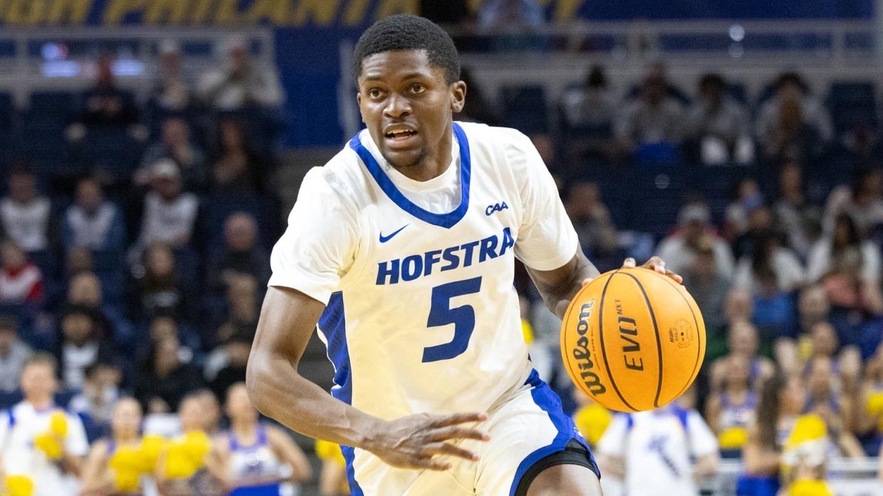 Hofstra men look to Cruz Davis and a pair of bigs - Newsday