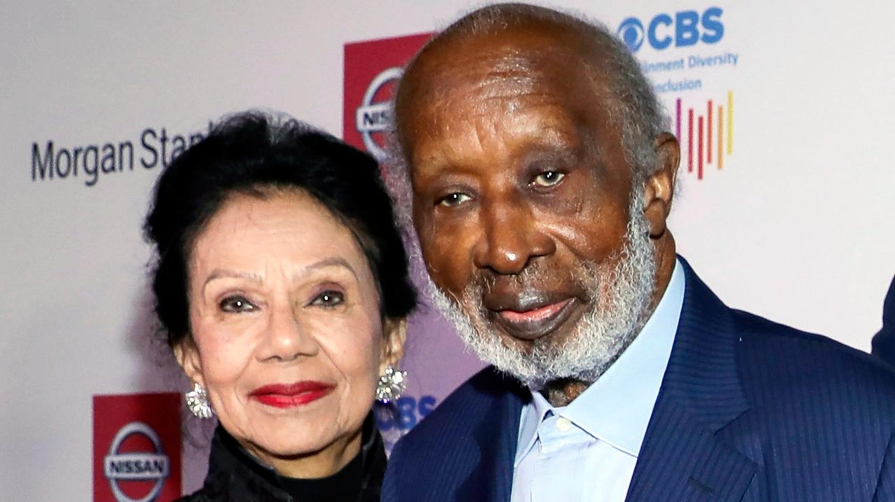 Music magnate Clarence Avant dies - Newsday
