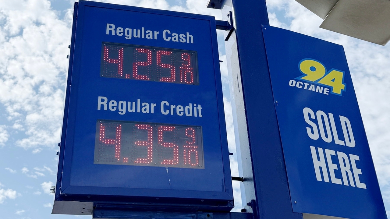 Gas prices on Long Island hit $4 average for first time since 2022, AAA ...