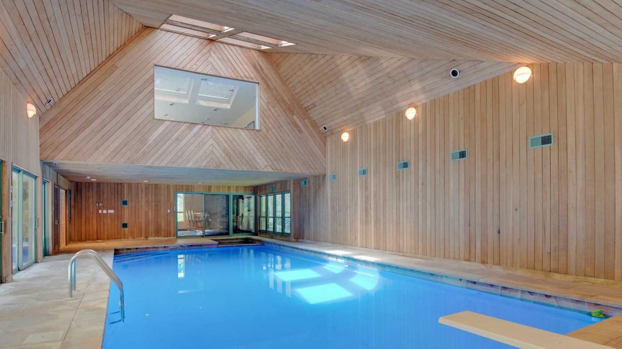 Norman Jaffedesigned Lattingtown house listed Newsday