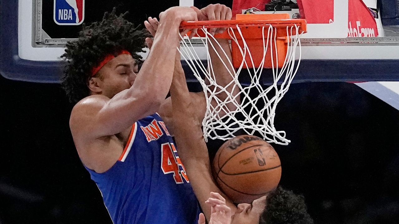 Knicks happy to end road trip with a win vs. Thunder, and happy to return  home - Newsday