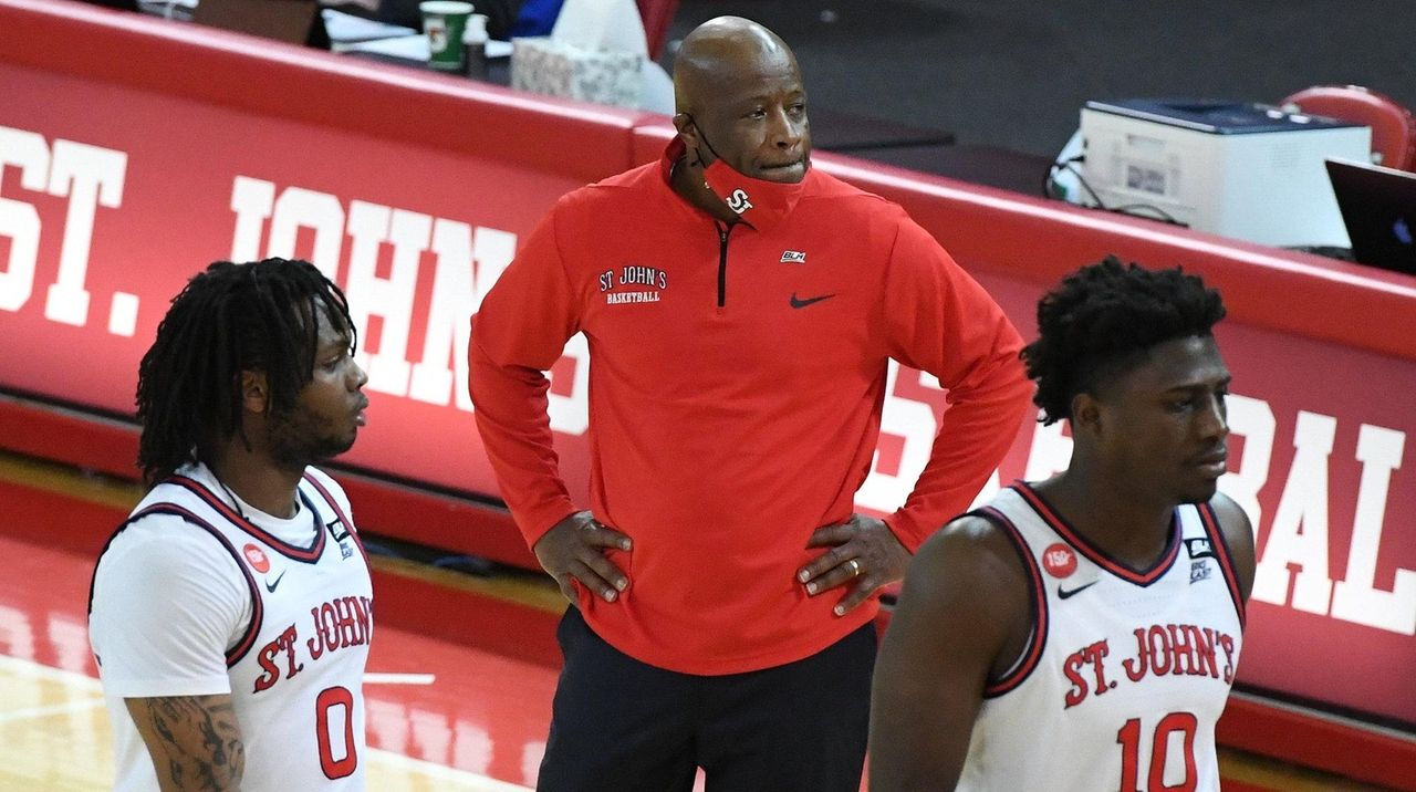 St. John's extends men's basketball coach Mike Anderson's contract for ...