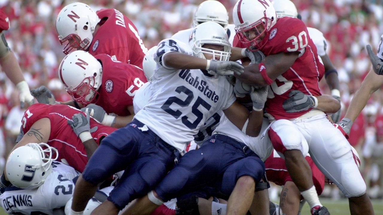 Dahrran Diedrick, the former Nebraska and CFL running back, dies of cancer at 44