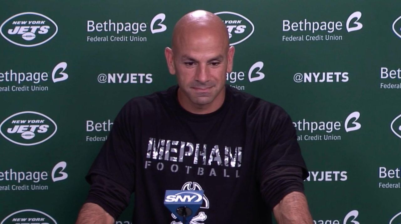 NY Jets coach Robert Saleh wears Hackensack HS shirt before practice