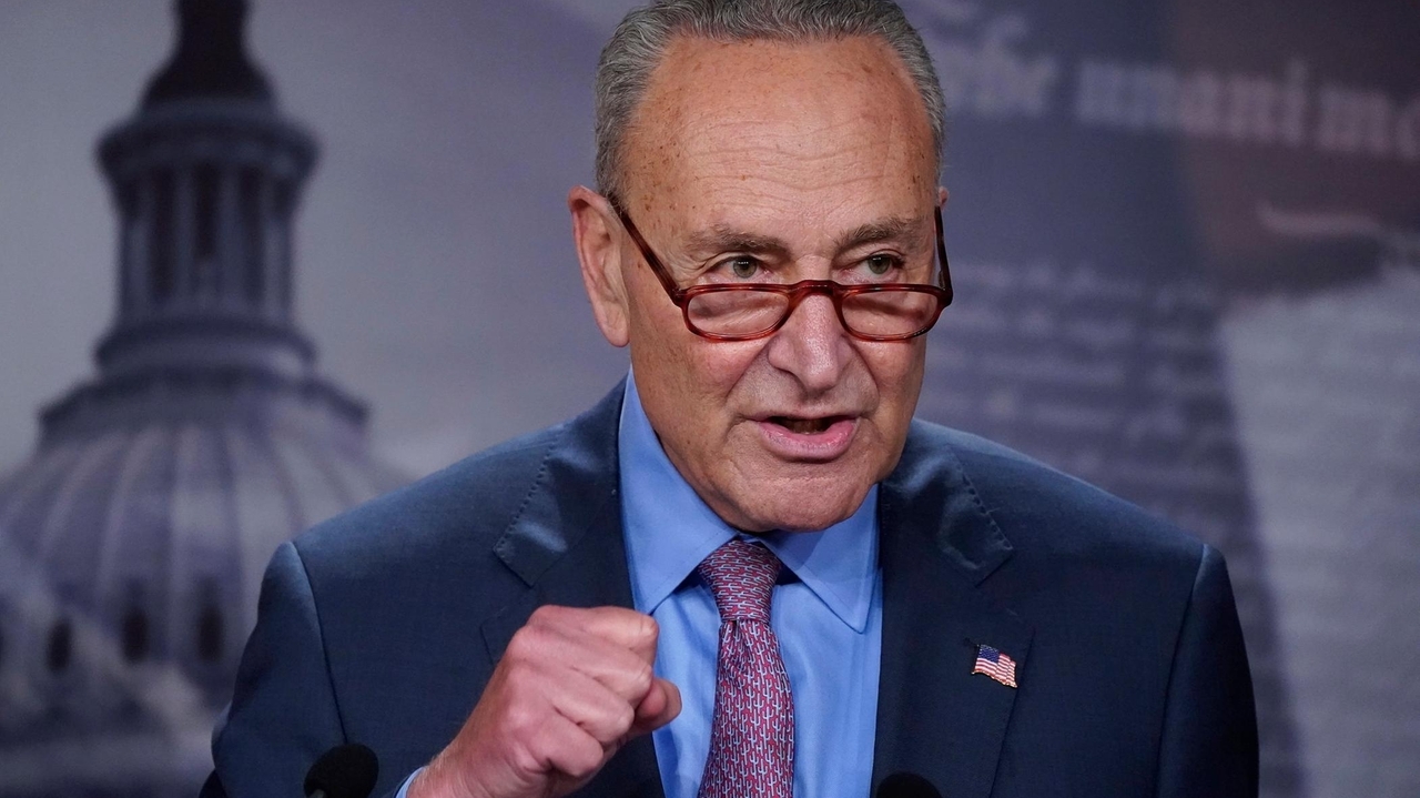 Sen. Chuck Schumer: Meeting Trump to avert shutdown 'good first step ...