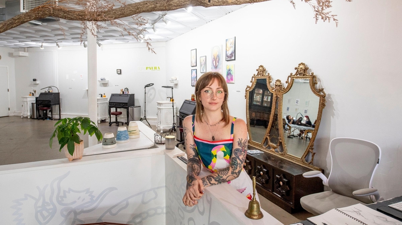 Huntington tattoo shop owner wants to make a mark - Vimarsana News