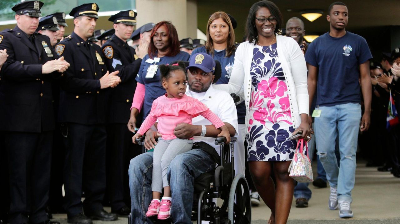 Tunnel To Towers Pays Off Mortgage Of Paralyzed NYPD Officer Who Lives ...