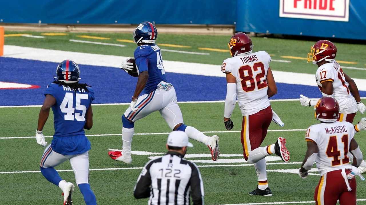 Mr. Irrelevant, Tae Crowder, Taking 1st-Team Snaps With Giants