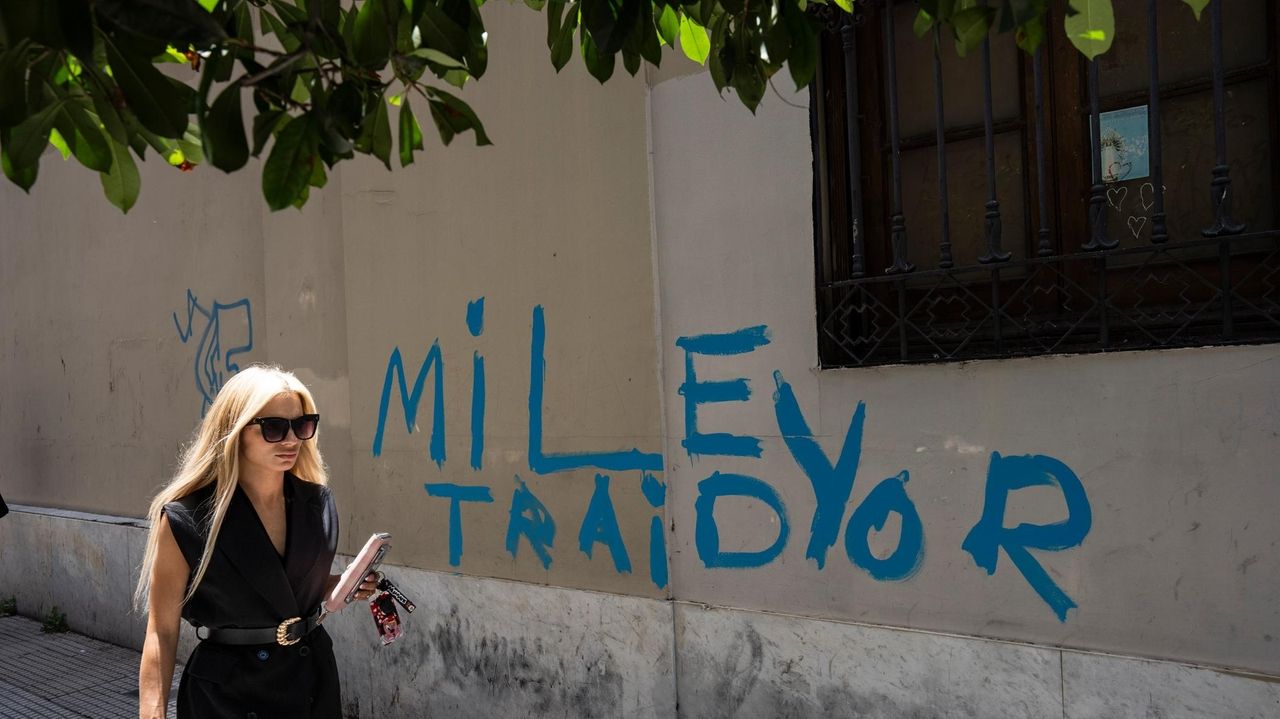 Argentine court suspends labor changes in a blow to President Milei's economic plan Newsday