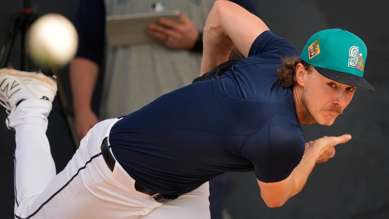 Mariners right-hander Bryce Miller has setback in oblique injury